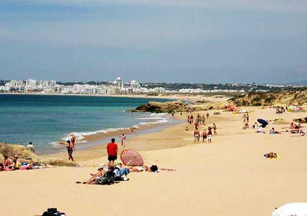 מלון וילה נובה דה גאיה Parque De Campismo Orbitur Madalena מראה חיצוני תמונה